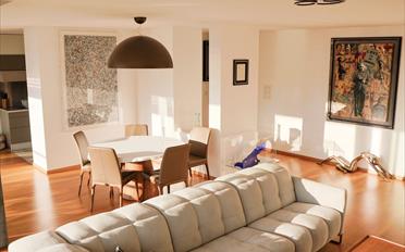 Apartment 4 rooms - image - 2