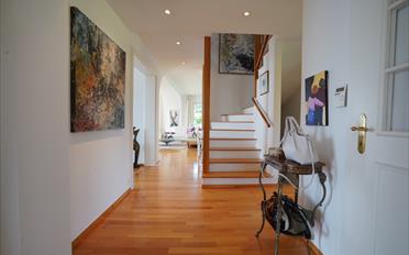 Villa - image - 9