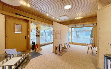 Commercial - image - 2