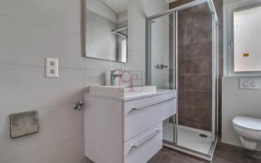 Apartment 2.5 rooms - image - 6