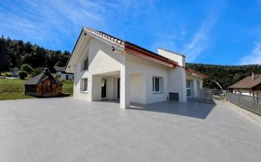 Villa 6.5 Zimmer - image - 1