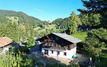 Chalet 5.5 rooms - image - 1