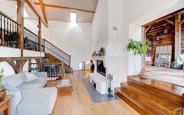 Doppeleinfamilienhaus 7.5 Zimmer - image - 1