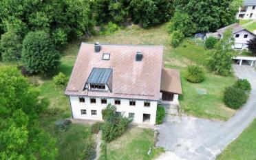 Immeuble résidentiel 12 pièces - image - 2