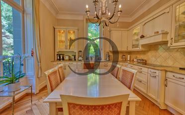 Villa 10 pièces - image - 2