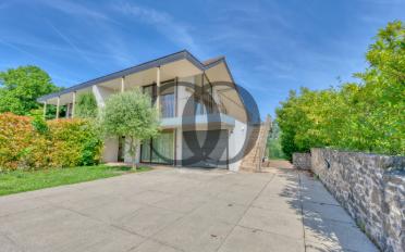 Villa 5.5 Zimmer - image - 1