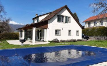Villa 5.5 Zimmer - image - 1
