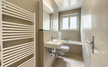 Apartment 4 rooms - image - 4