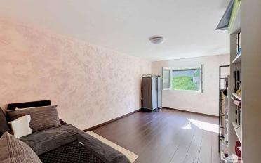 Doppeleinfamilienhaus 6.5 Zimmer - image - 5