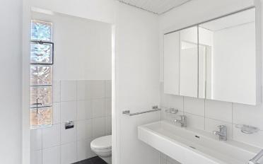 Apartment 4 rooms - image - 8