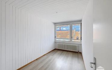 Apartment 4 rooms - image - 6