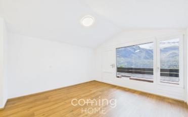 Dachwohnung 2.5 Zimmer - image - 1