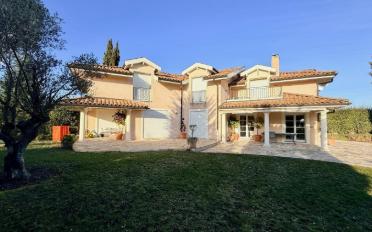 Single house 10 rooms - image - 2