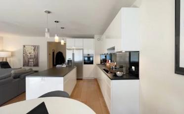 Apartment 8 rooms - image - 1