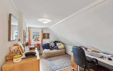 Single house 7.5 rooms - image - 1