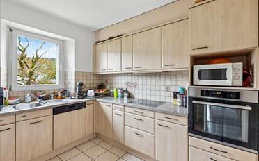 Einfamilienhaus 7.5 Zimmer - image - 3