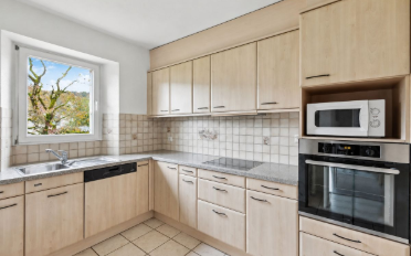 Einfamilienhaus 7.5 Zimmer - image - 3