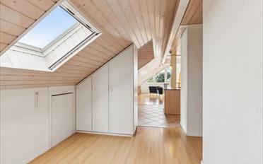 Attique 4.5 pièces - image - 10