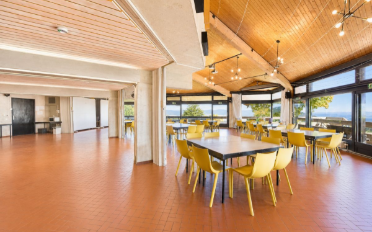 Hotel - image - 4