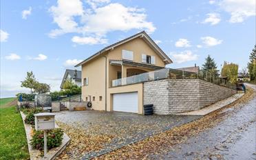 Single house 8 rooms - image - 1