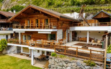 Single house 12 rooms - image - 1