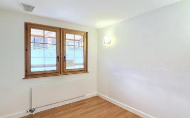 Shop 9 rooms - image - 6