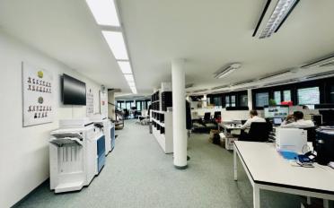 Office - image - 4