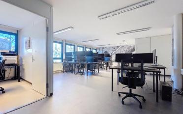 Bureau 4 pièces - image - 2