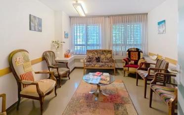 Office - image - 4