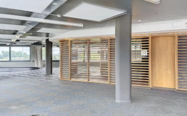 Office - image - 4