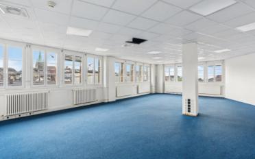 Office - image - 8