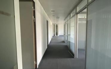 Office - image - 13