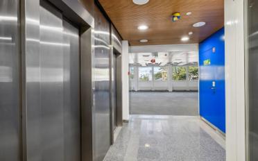 Office - image - 4