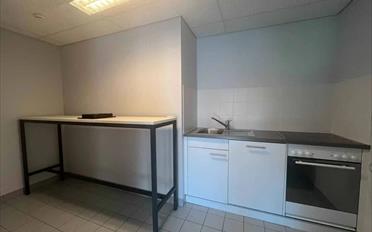 Office - image - 8