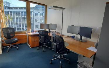 Office - image - 6