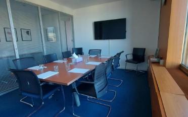 Office - image - 4