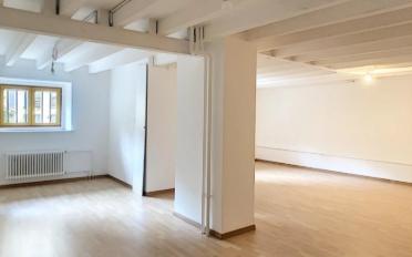 Office - image - 4