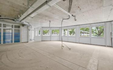 Office - image - 4
