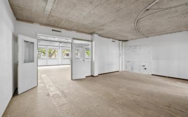 Office - image - 12