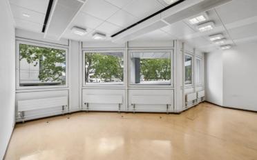 Office - image - 5