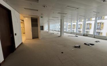 Bureau - image - 6