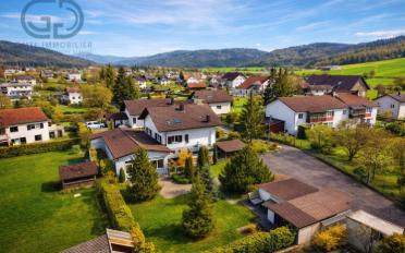 Einfamilienhaus 6.5 Zimmer - image - 1