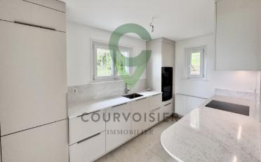 Einfamilienhaus 6.5 Zimmer - image - 2