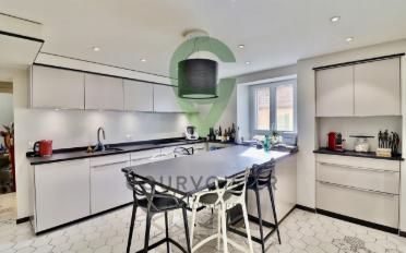 Einfamilienhaus 9.5 Zimmer - image - 3