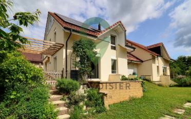 Doppeleinfamilienhaus 6.5 Zimmer - image - 1