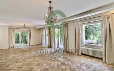 Maison 8.5 pièces - image - 4