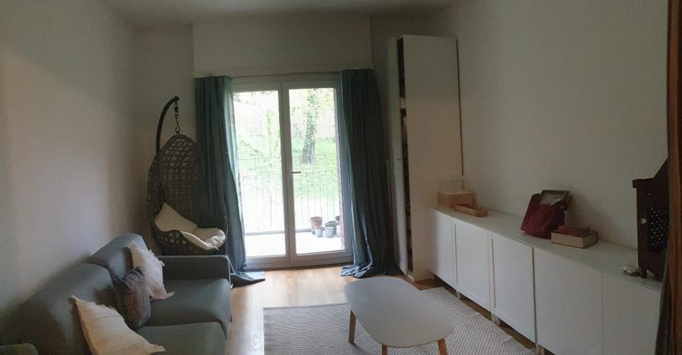 Bel appartement de 2.5 pièces au rez-de-chaussée