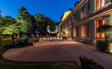 Château 25 pièces - image - 8