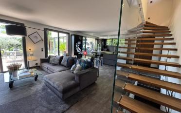 Single house 10 rooms - image - 11