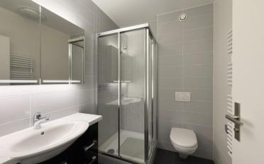 Apartment 4 rooms - image - 7